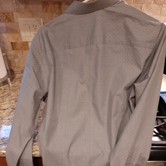 100% Authentic Dolce and Gabbana Button Down - Picture 2 of 7